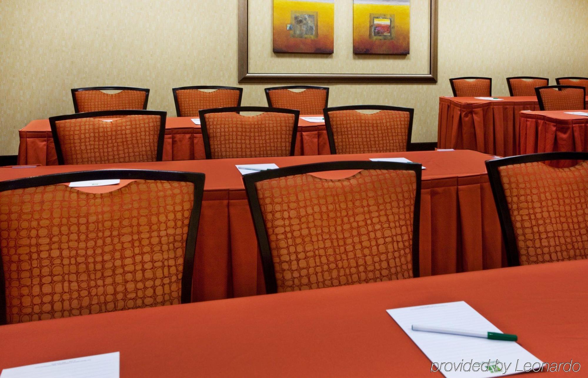 טאקר Holiday Inn Hotel Atlanta-Northlake, A Full Service Hotel מתקנים תמונה