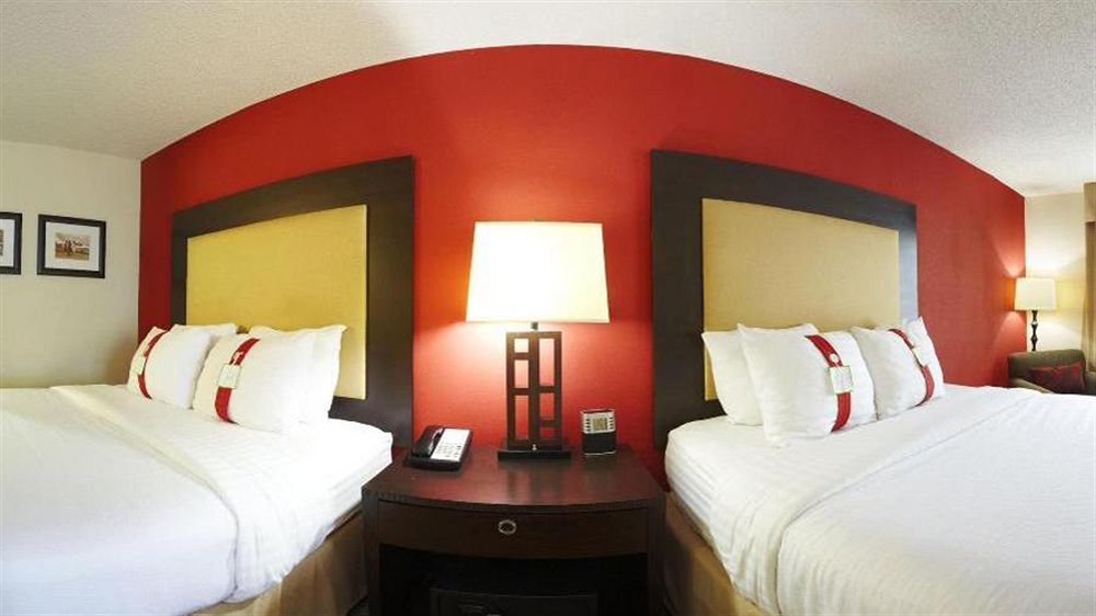 טאקר Holiday Inn Hotel Atlanta-Northlake, A Full Service Hotel מראה חיצוני תמונה