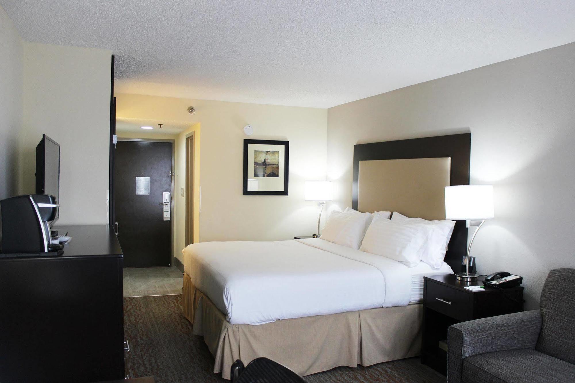 Holiday Inn Hotel Atlanta-Northlake, A Full Service Hotel מראה חיצוני תמונה